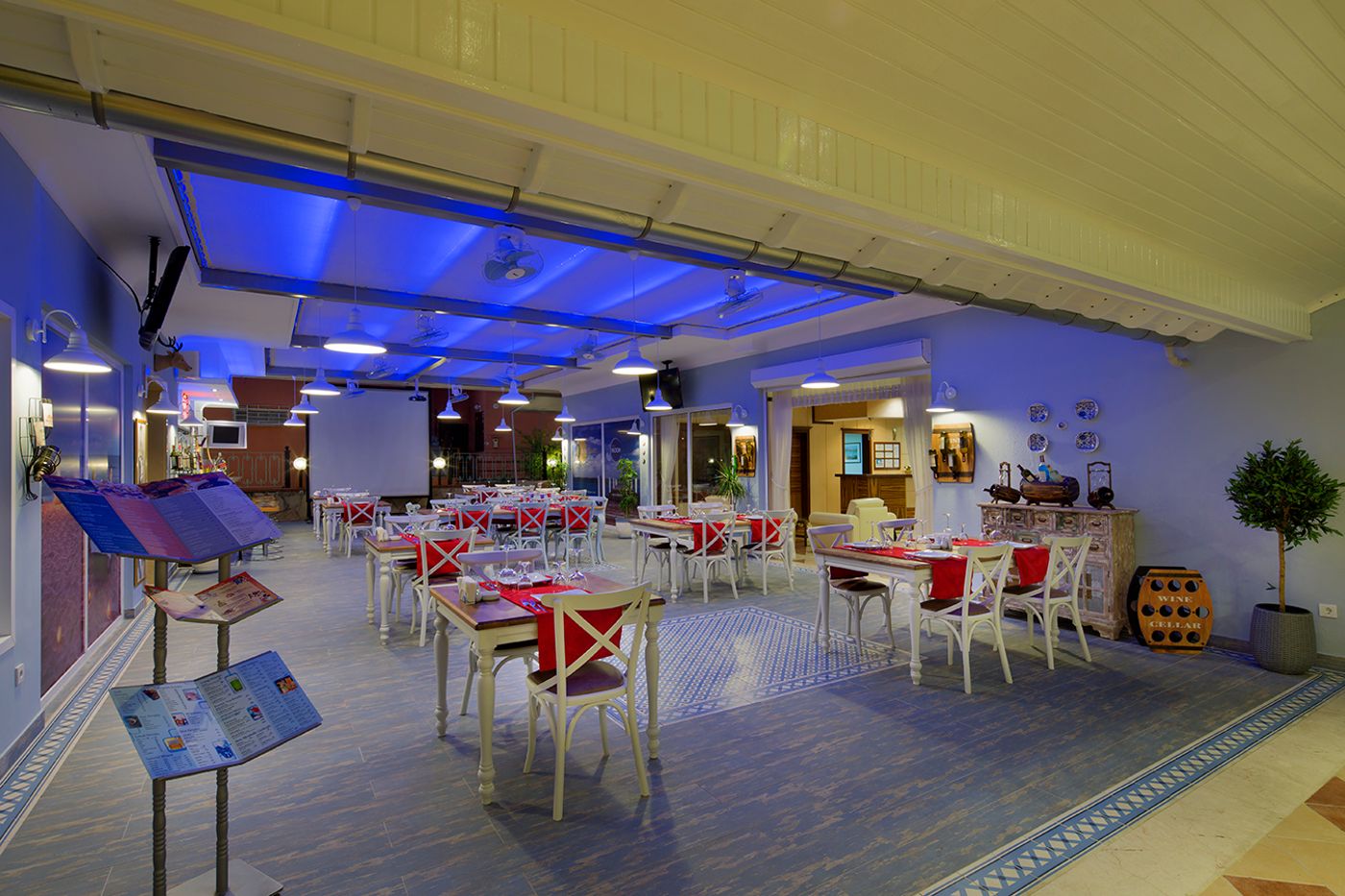 Villa Sunflower Hotel