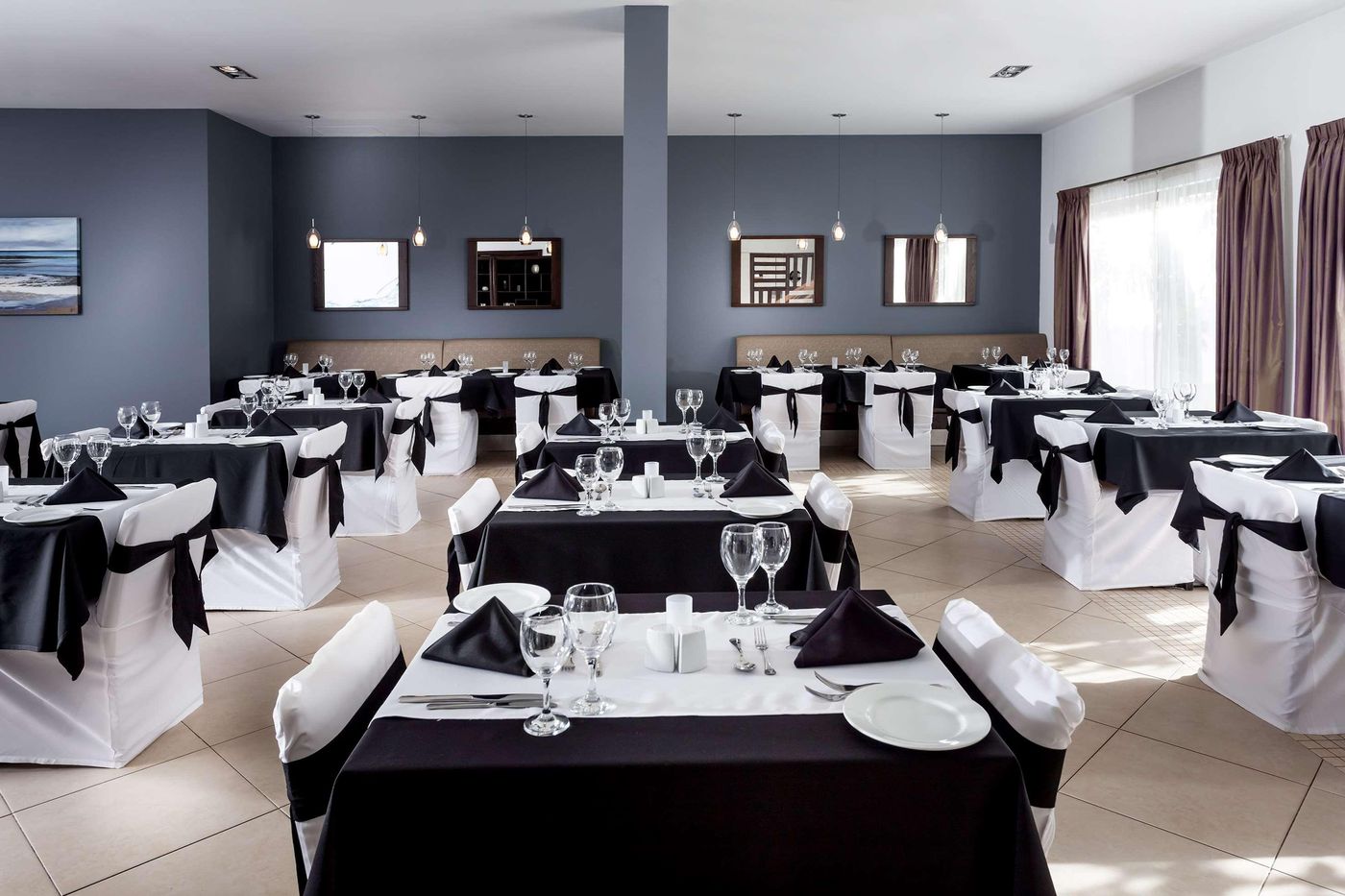 Melia-Tortuga-Beach-Resort-and-Spa-Restaurant-54