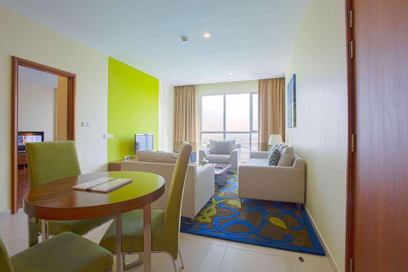 Ramada-by-Wyndham-Downtown-Dubai-Room-31
