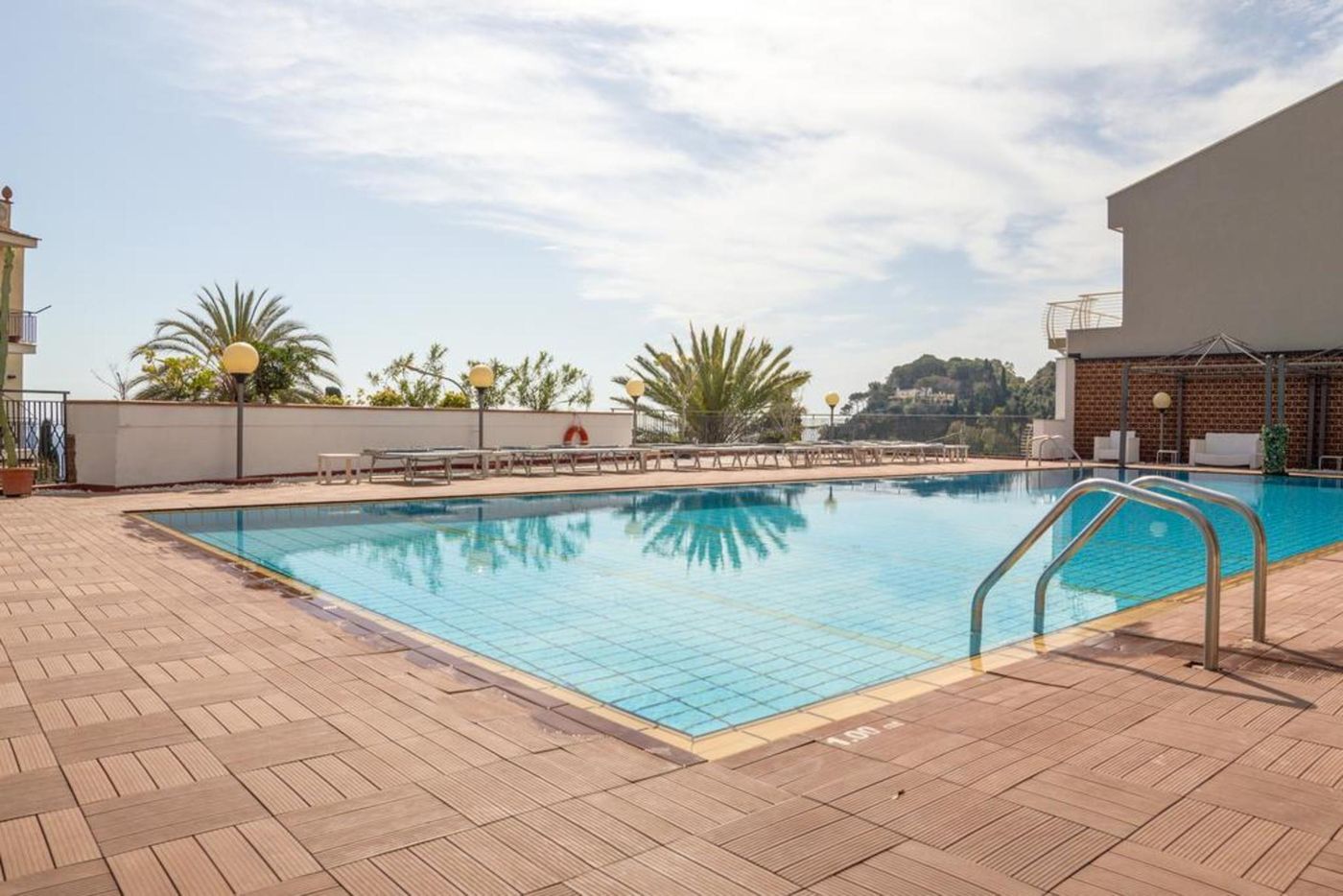 Villa-Esperia-Pool-3