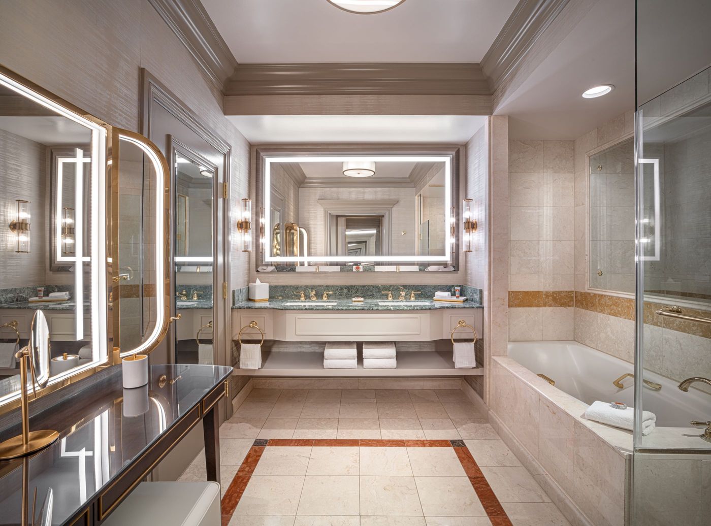 The-Venetian-Resort-Las-Vegas-Room-49