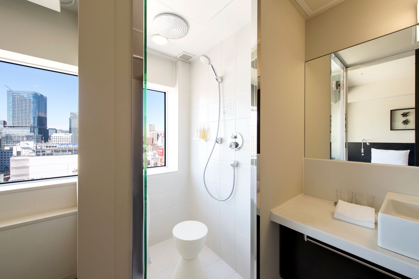 remm AKIHABARA-Japan-TOKYO-Room-4