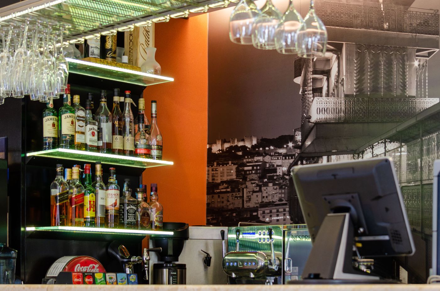 Santa Justa Lisboa-Portugal-LISBOA-Bar-1