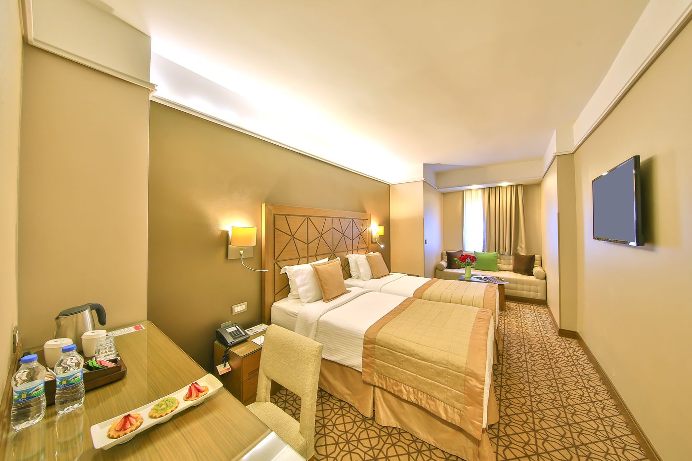Ramada-Istanbul-Taksim-Room-20