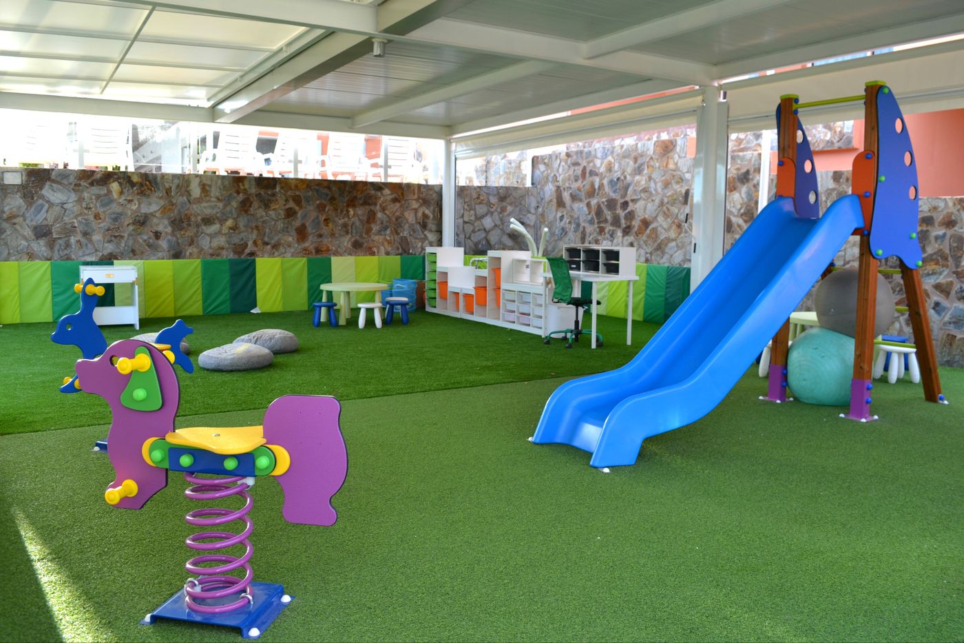 Marina-Elite-Resort-Sports-and-Entertainment-71