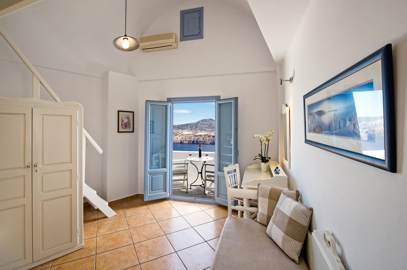 Apanemo-Hotel-Room-14