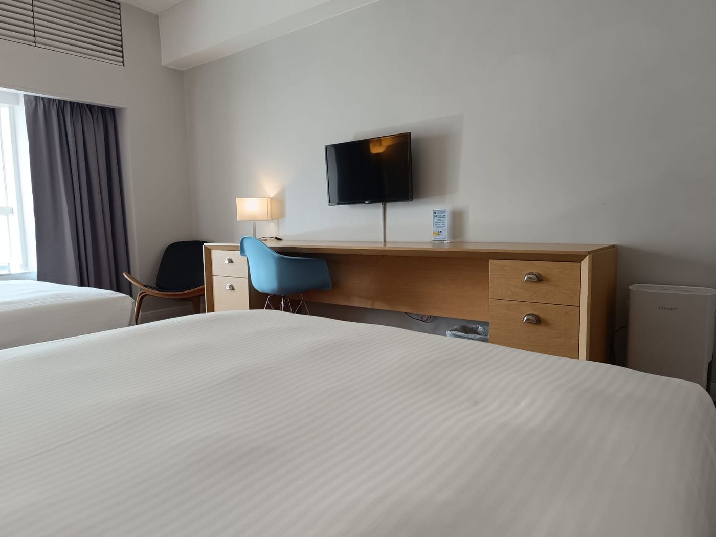 Caritas-Oswald-Cheung-International-House-Room-9