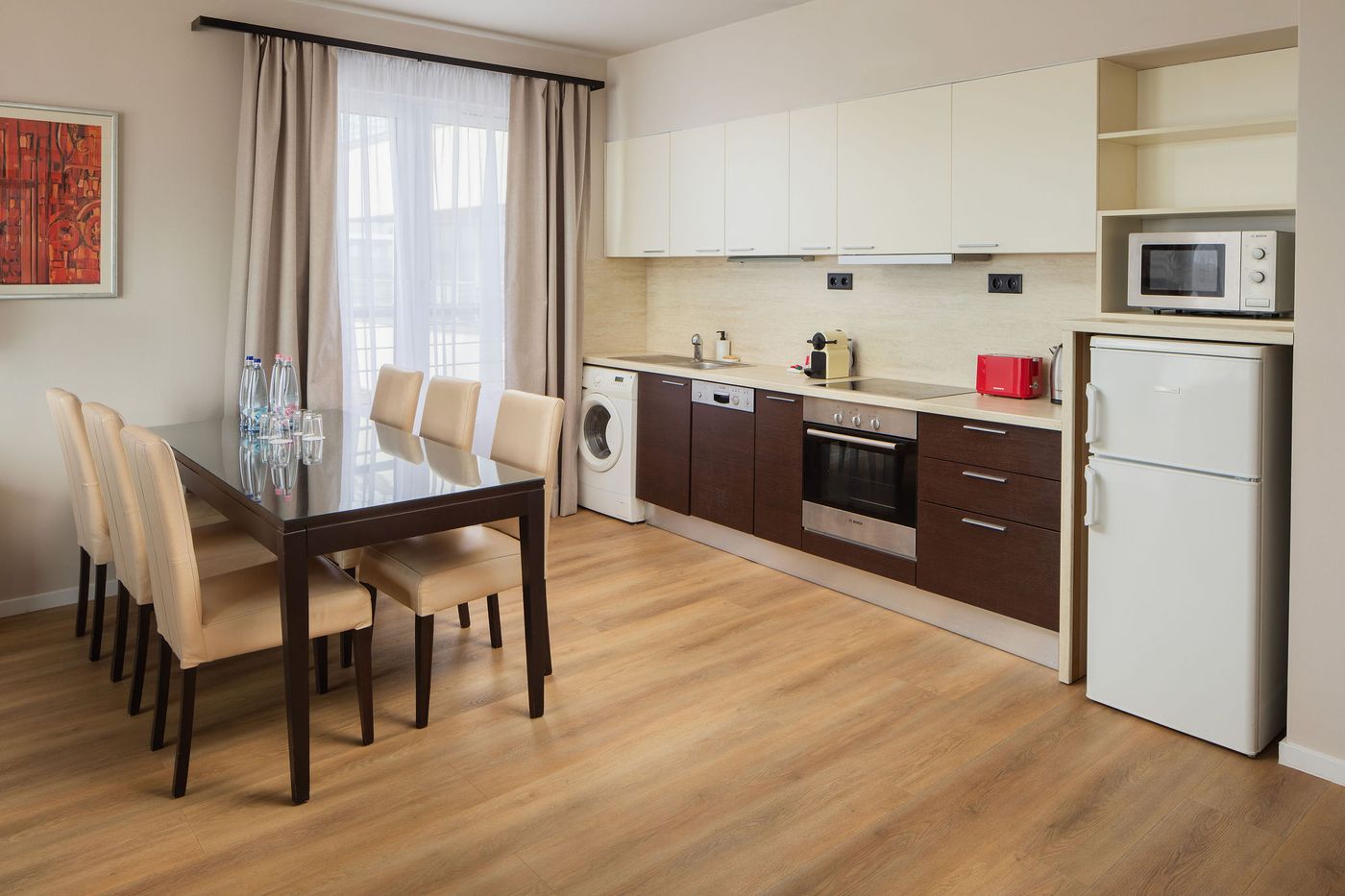 Escala-Hotel---Suites-Room-7