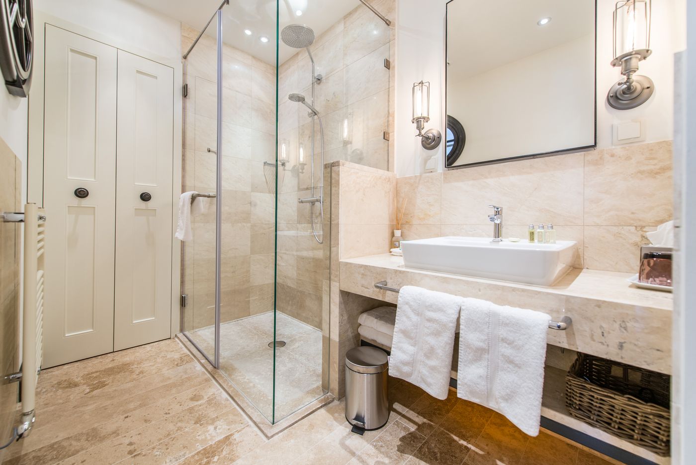 Pest-Buda-Hotel---Design---Boutique-Room-37