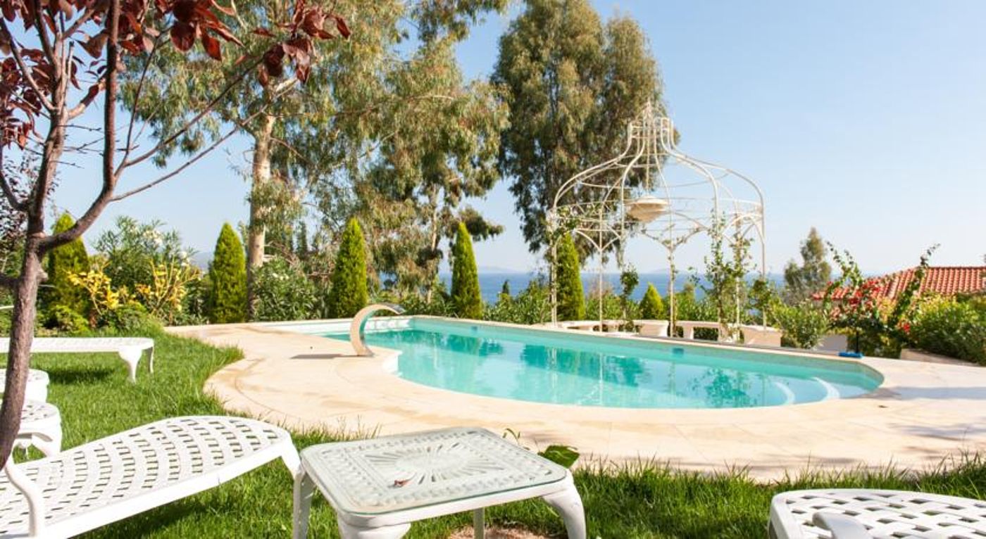 Danai Beach Resort and Villas