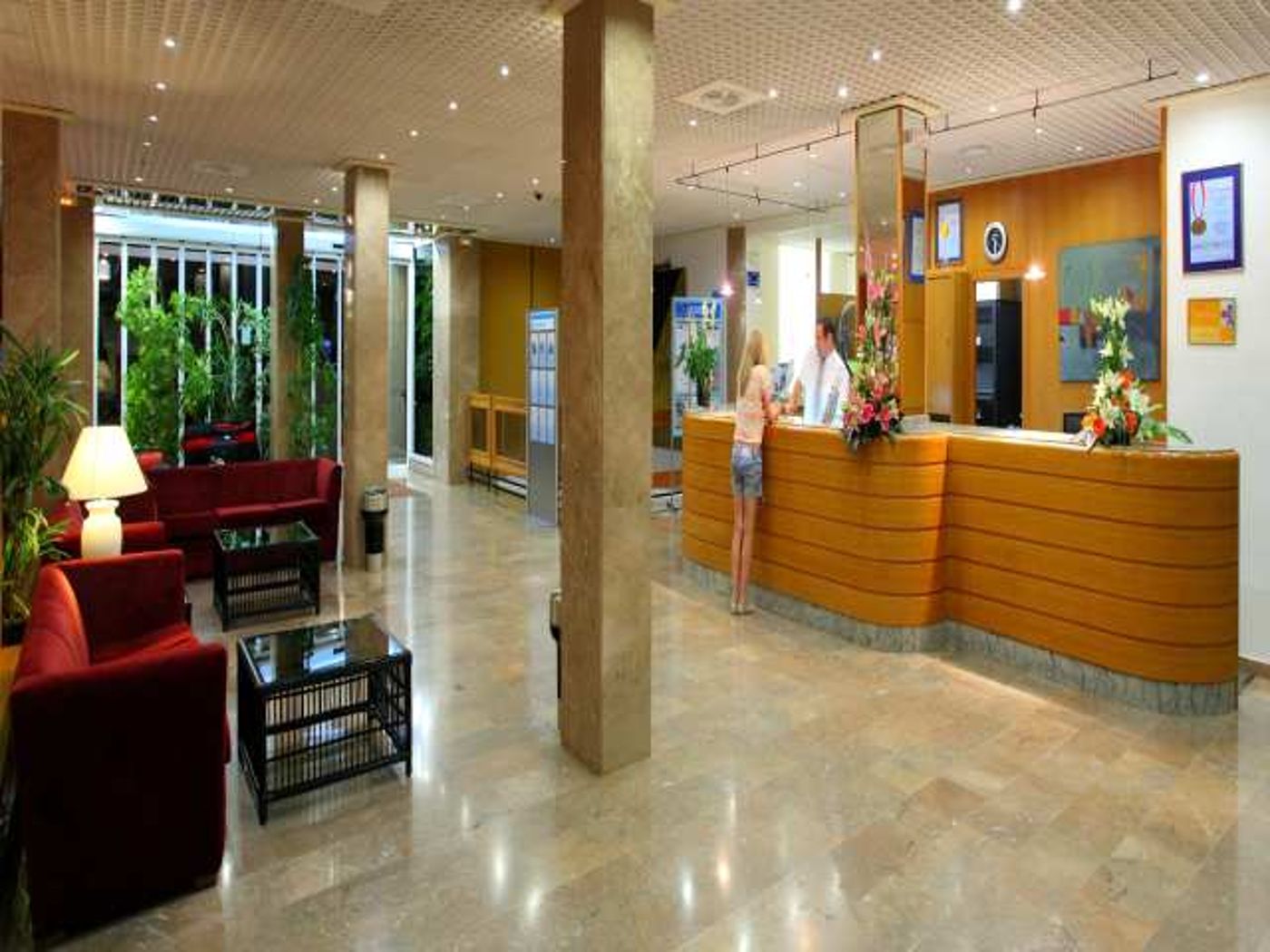 Puerto Azul Suite Hotel