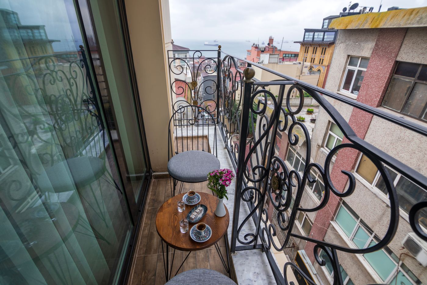 The-Omiya-Hotel-Room-2