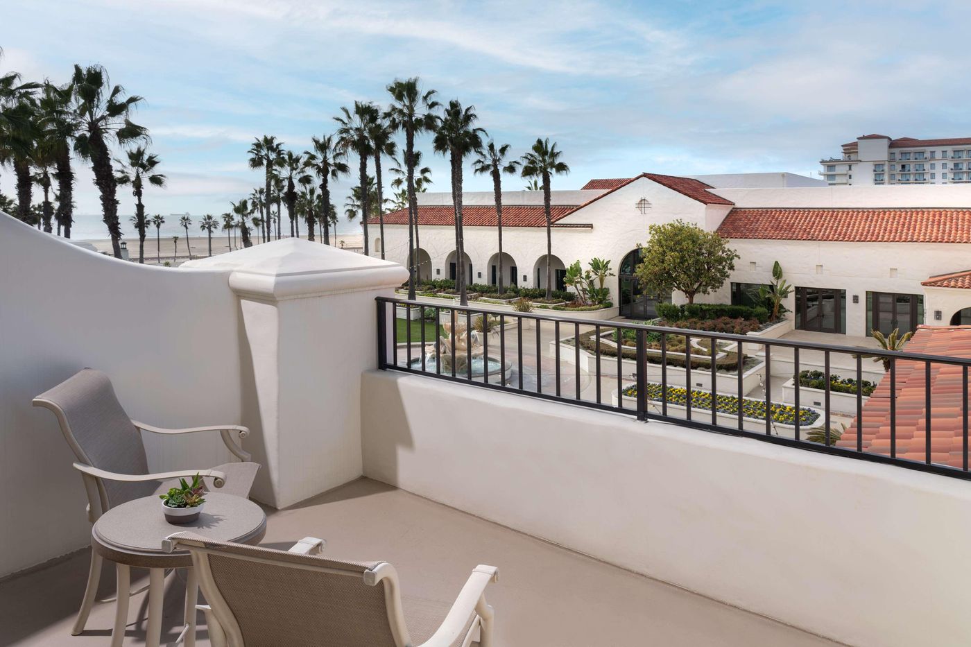 Hyatt-Regency-Huntington-Beach-Room-63