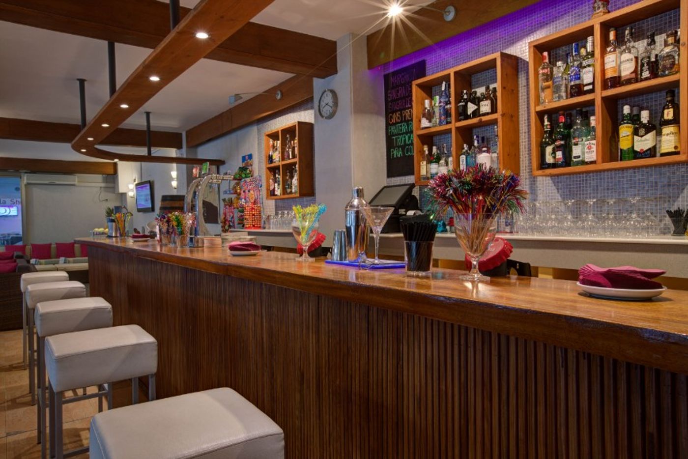 Hotel-Apartamentos-Solimar-Bar-55