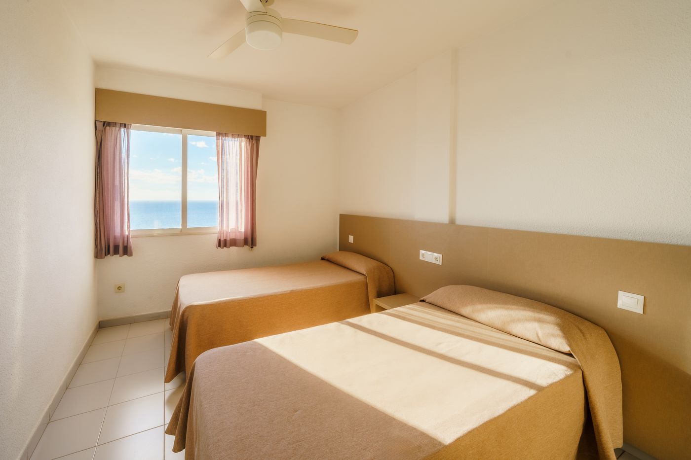 El-Faro-By-MC-Room-8