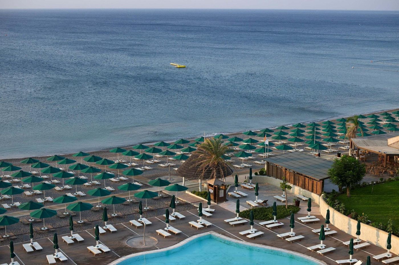 Esperos-Mare-Resort-Beach-2