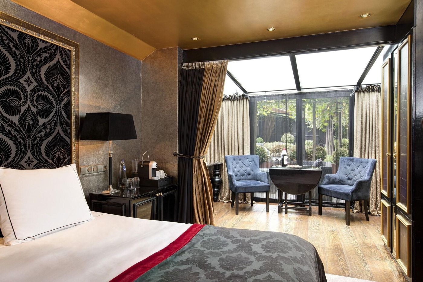 The-Pavilions-Amsterdam--The-Toren-Room-16