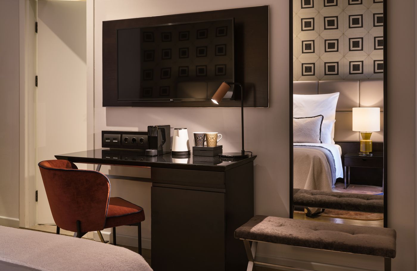 Hotel-Berlin-Potsdamer-Platz-by-Leonardo-Hotels-Room-29