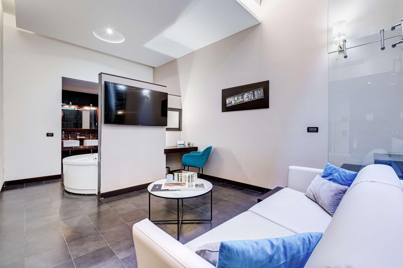 Best-Western-Cinemusic-Hotel-Room-42