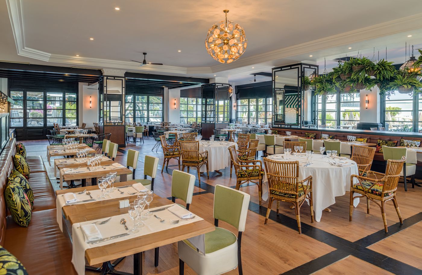 H10-Rubicon-Horizons-Collection-Restaurant-50