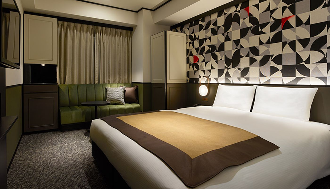 Mitsui Garden Hotel Shiodome Italia-Gai-Japan-Tokyo-Room-1