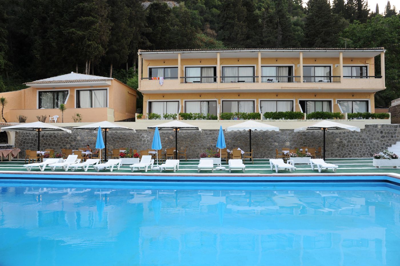 Benitses-Bay-View-Hotel-Pool-4