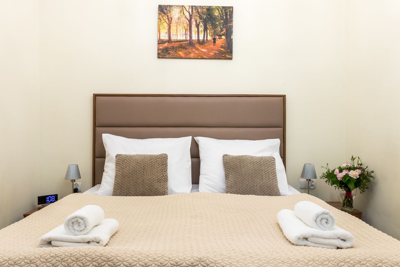 Aparthotel-Old-Town-Room-18