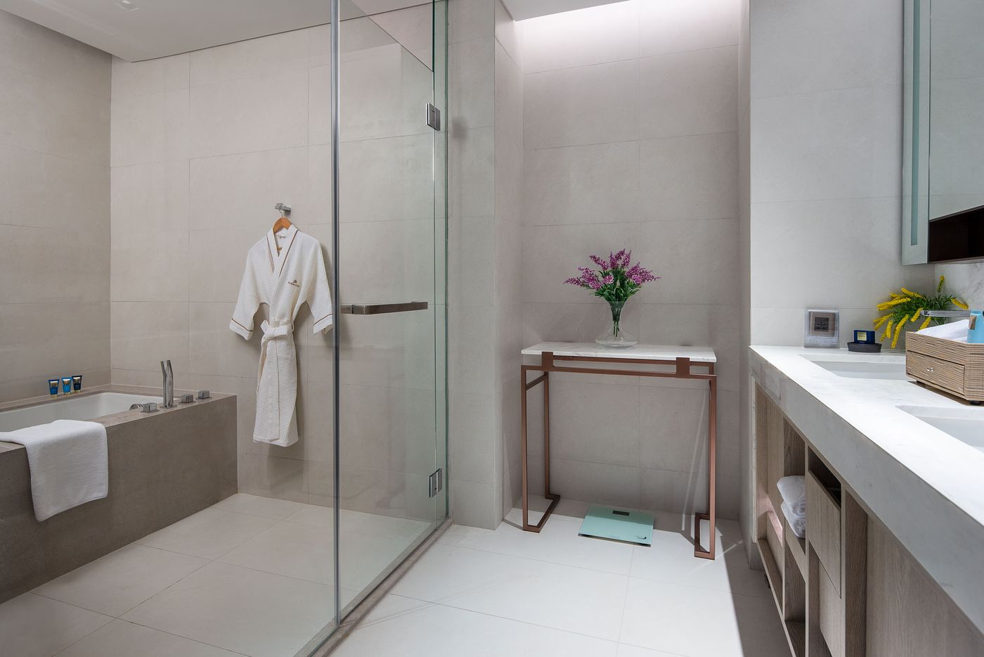 Hotel-Nikko-Bangkok-Room-39