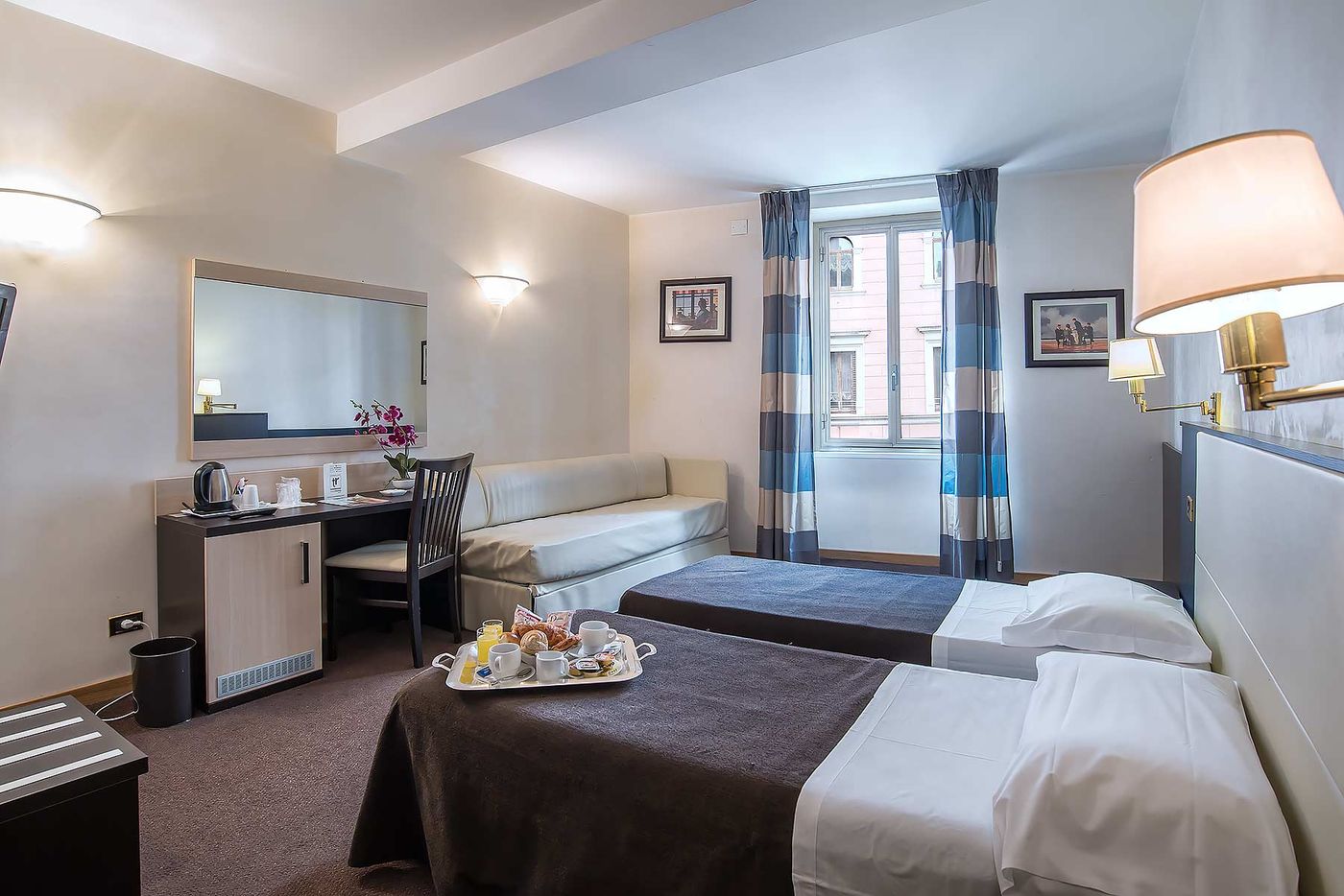 Hotel-Tritone-Room-27