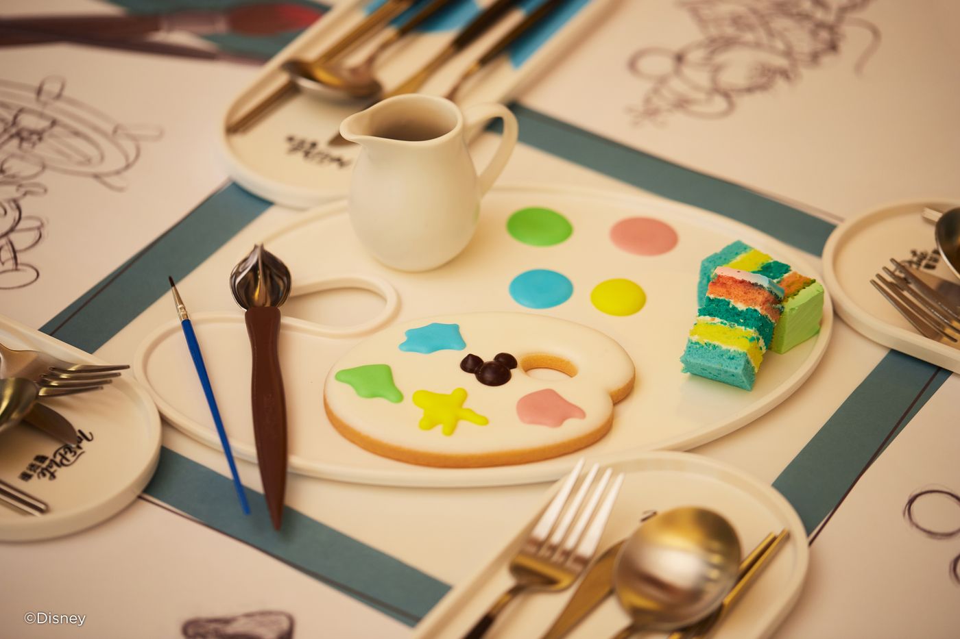 Disney-s-Hollywood-Hotel-Restaurant-20