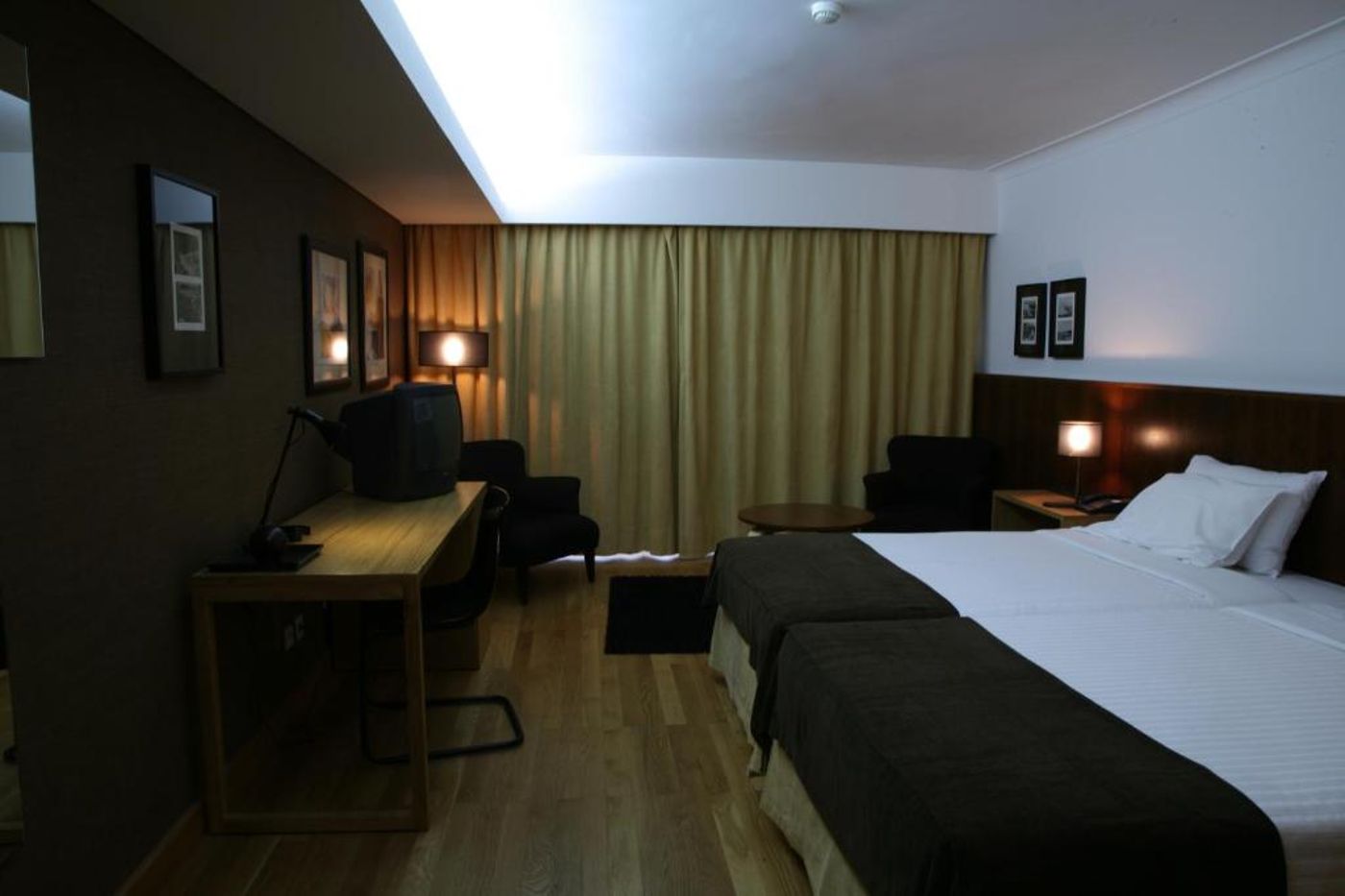 B&B Hotel Sado Setúbal-Portugal-SETUBAL-Room-4