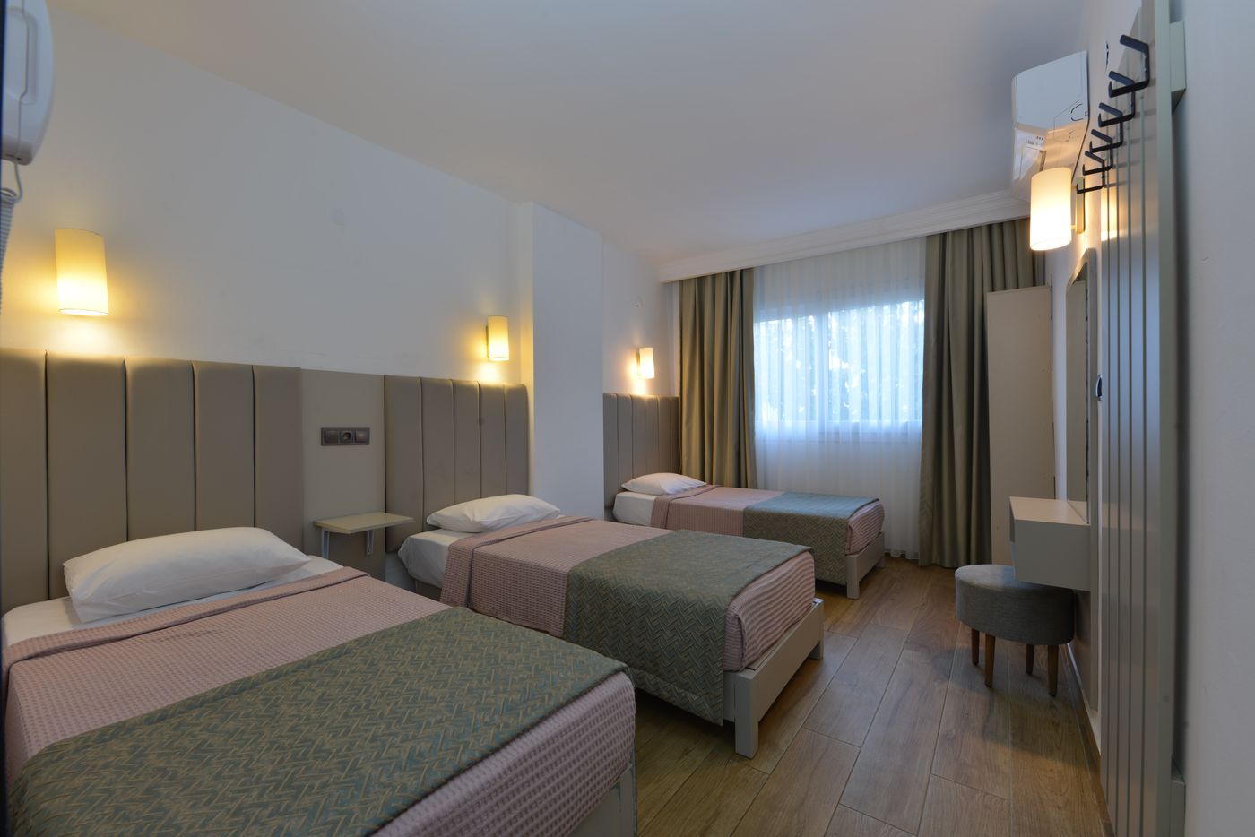 Golden-Orange-Apart-Hotel-Room-18