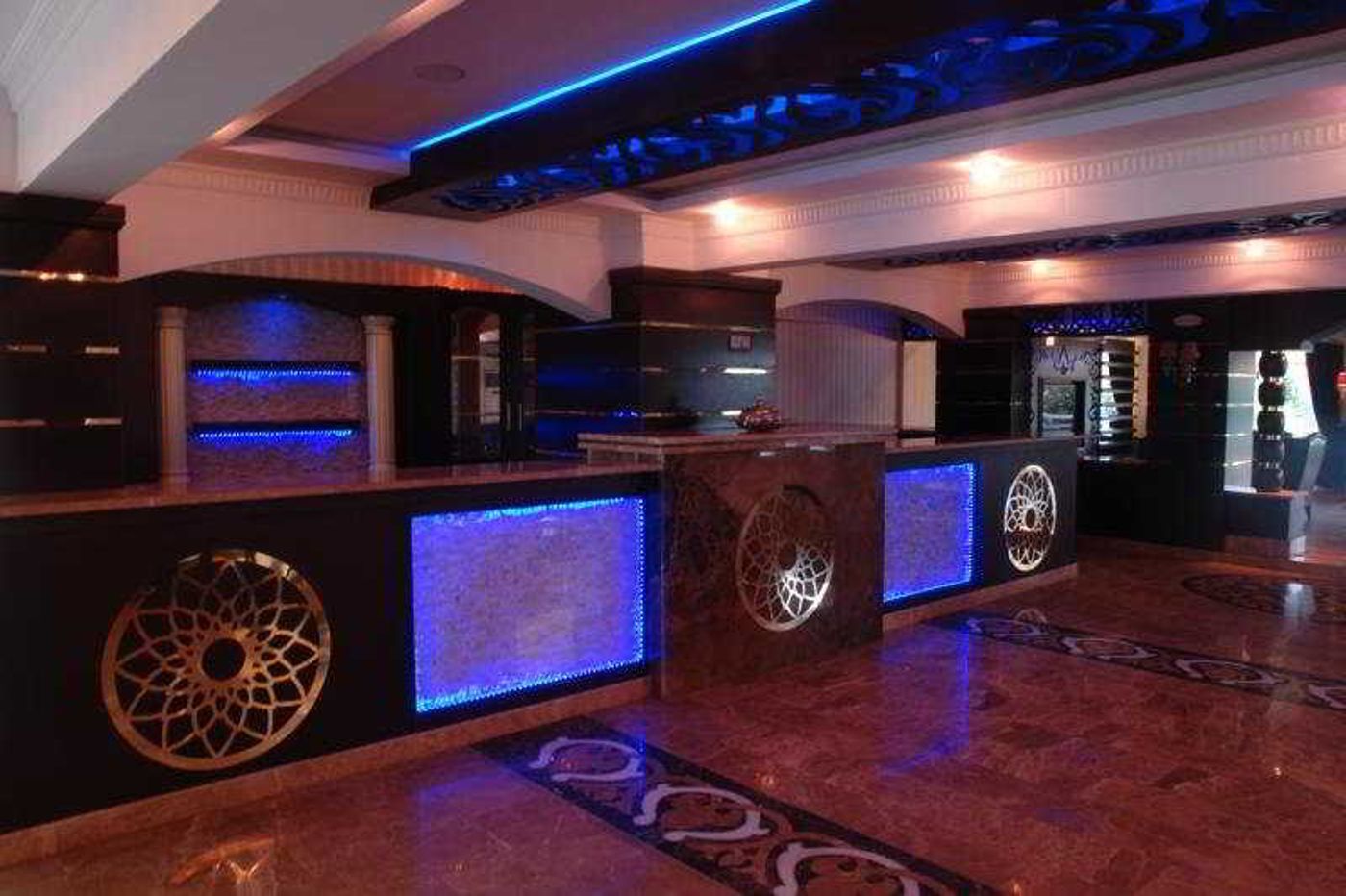 Tac-Premier-Hotel---Spa-Lobby-55