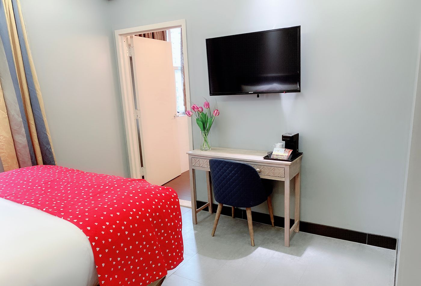 Madison-New-York-LES-Hotel-Room-5