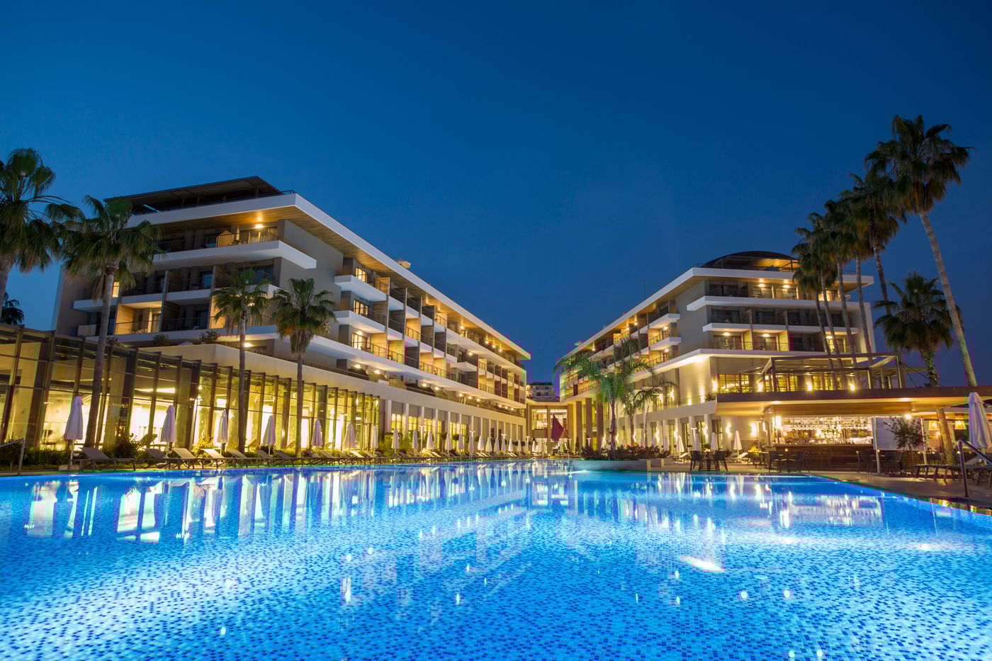 Acanthus-Cennet-Barut-Collection-General-view-3