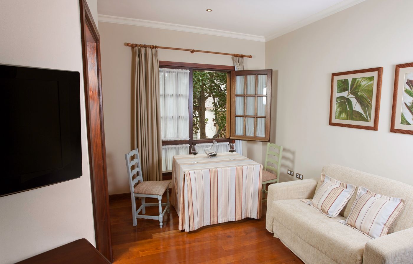 Laguna-Nivaria-Hotel---Spa-Room-19