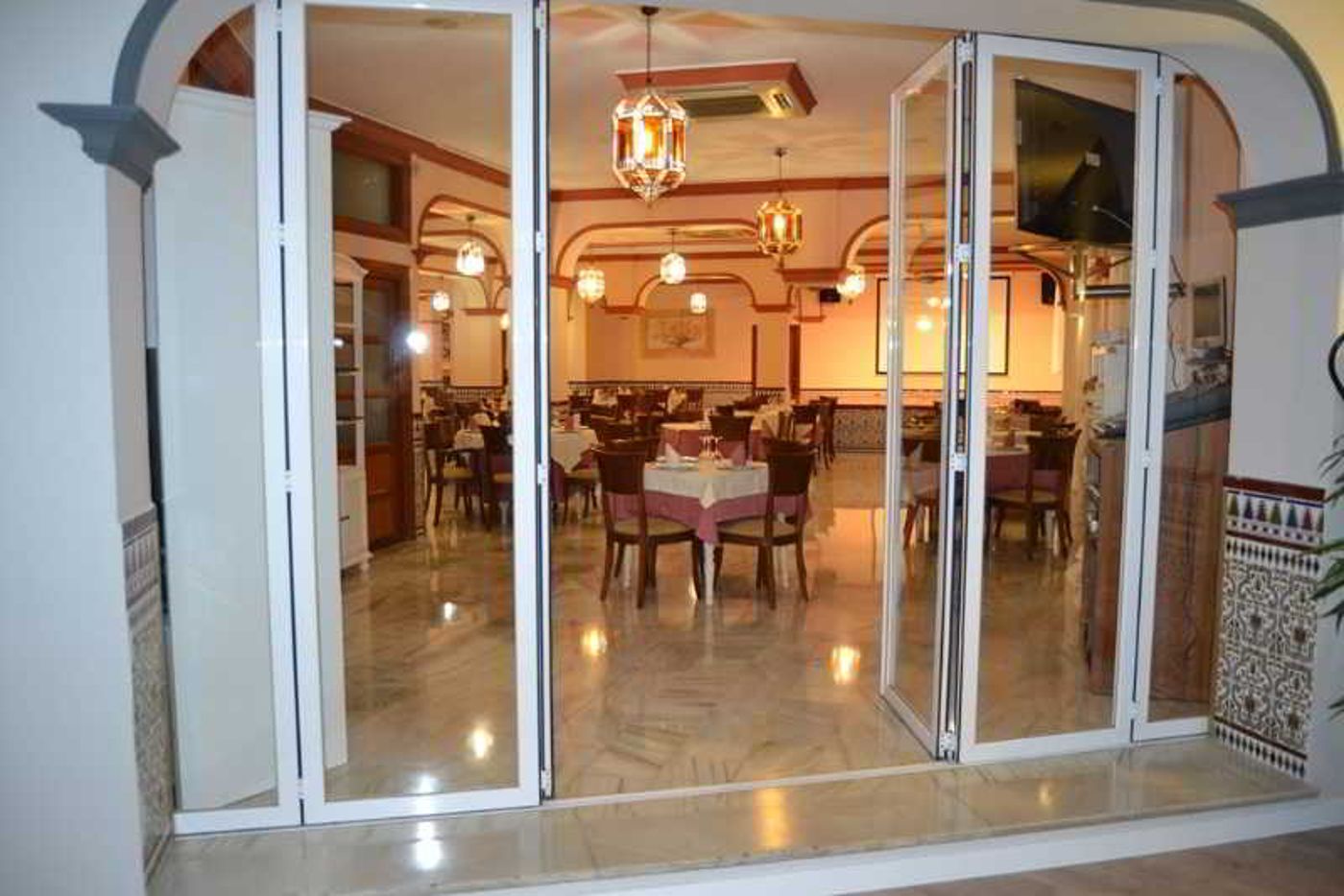Costamar-Restaurant-29