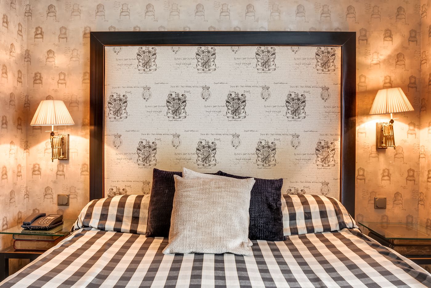 Villa-Lutece-Port-Royal-Room-20