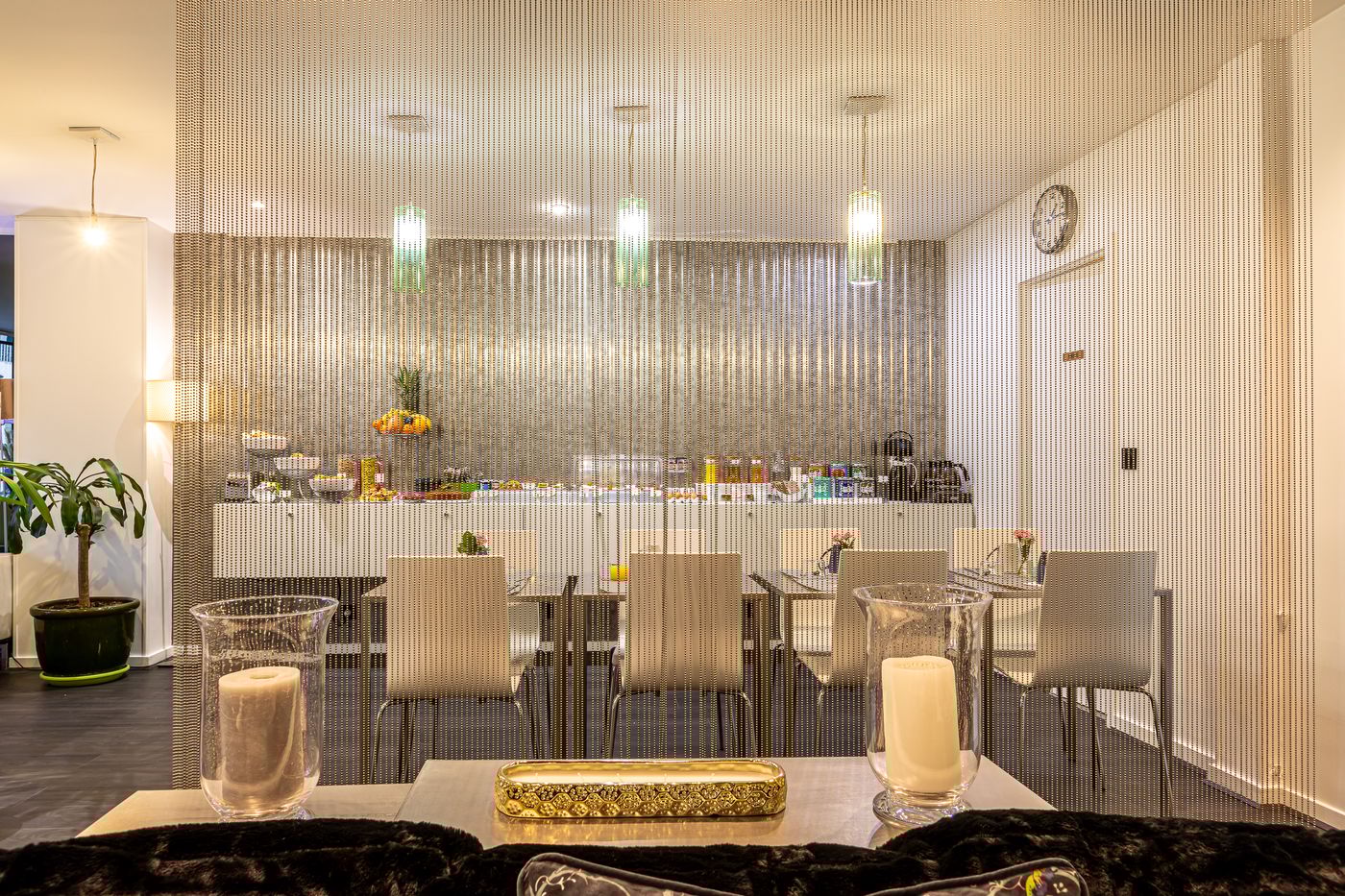 Hotel-Glasgow-Monceau-by-Patrick-Hayat-Lobby-14