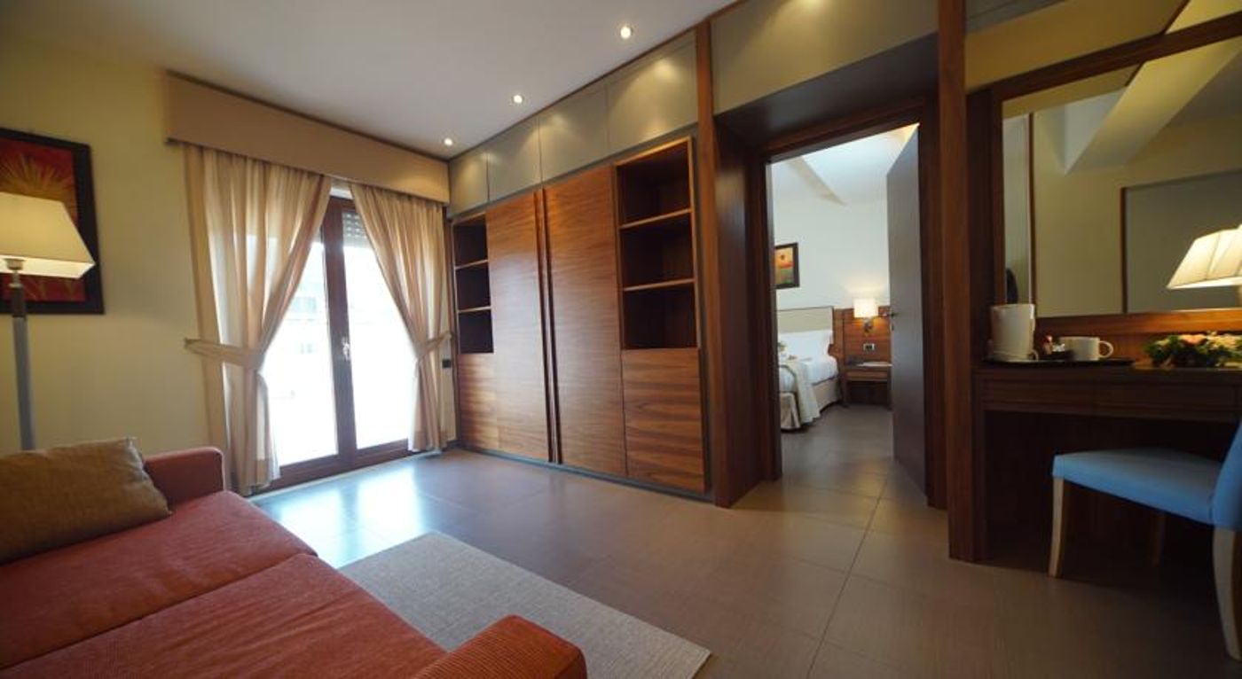 Best Western Suites & Residence Hotel