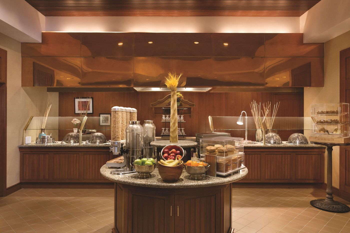 Hilton-Boston-Logan-Airport-Restaurant-40