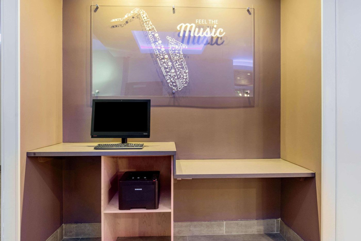 La Quinta Inn & Suites New Orleans Downtown - United States - NEW ORLEANS - Conferences - 9