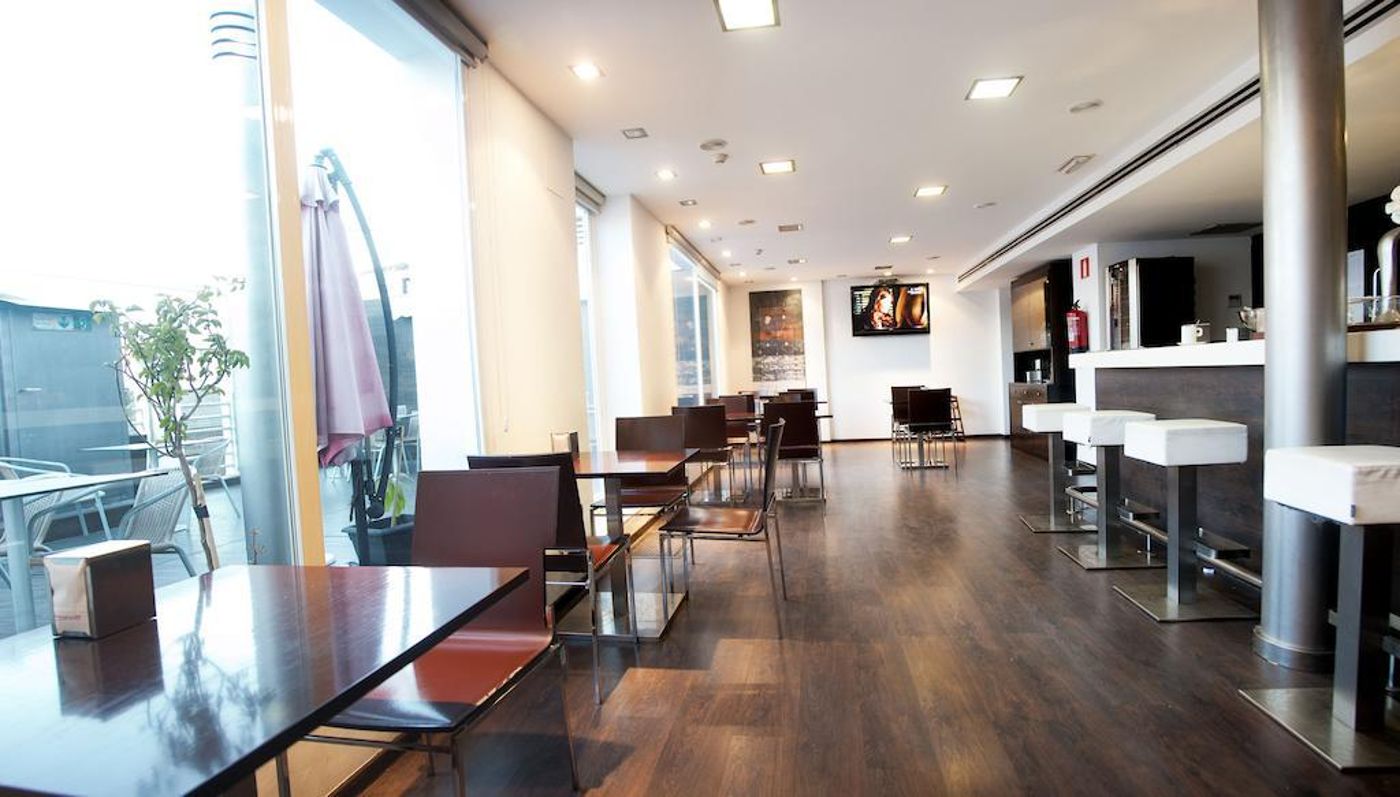 Universal-Spain-Granada-General view-4