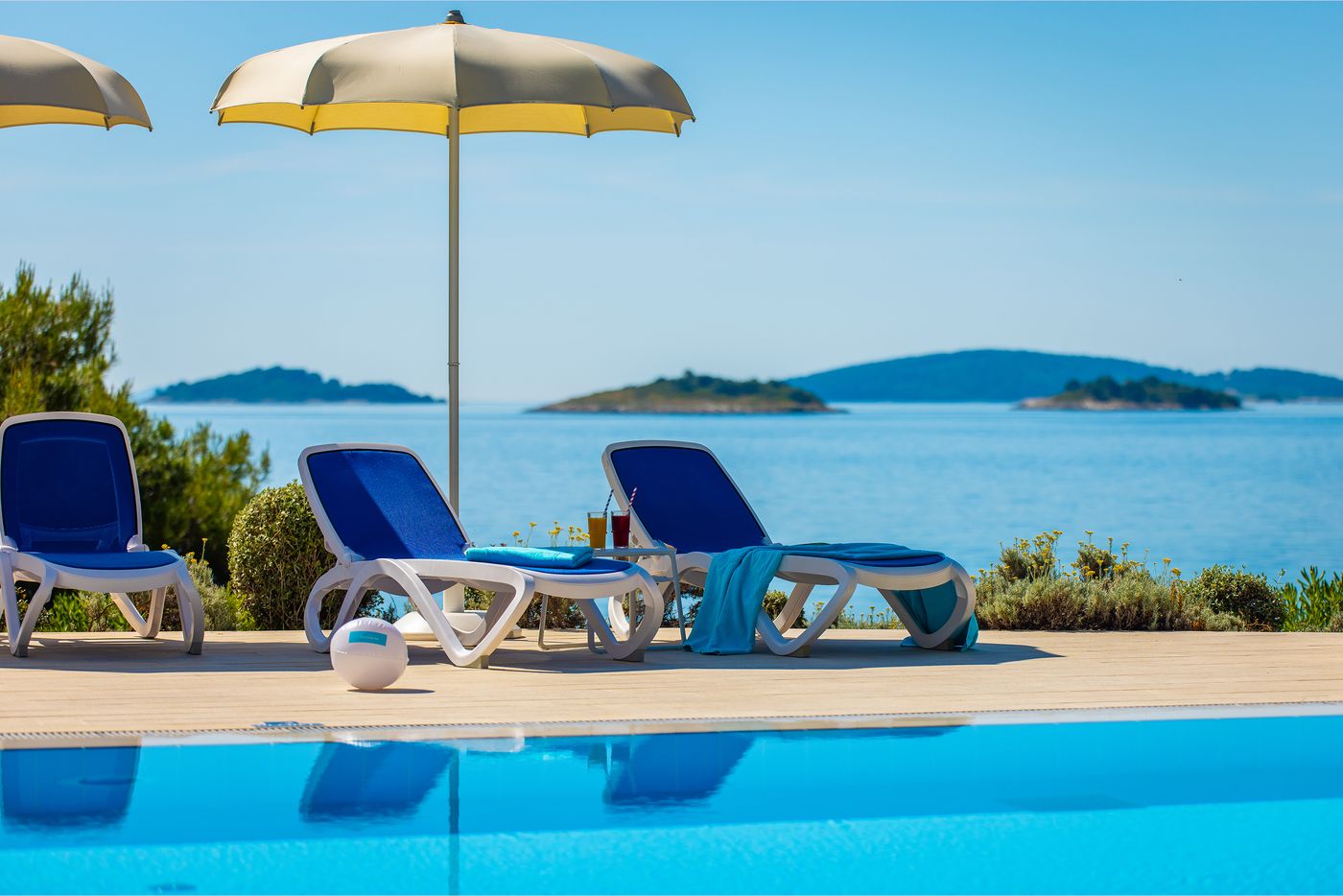 Aminess-Grand-Azur-Hotel-Pool-17