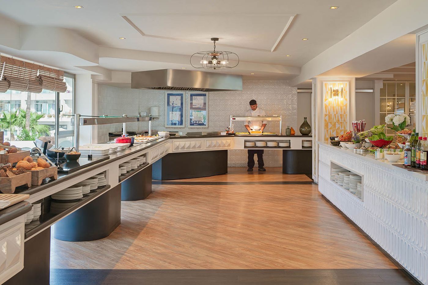 H10-Delfin---Adults-Only-Restaurant-36