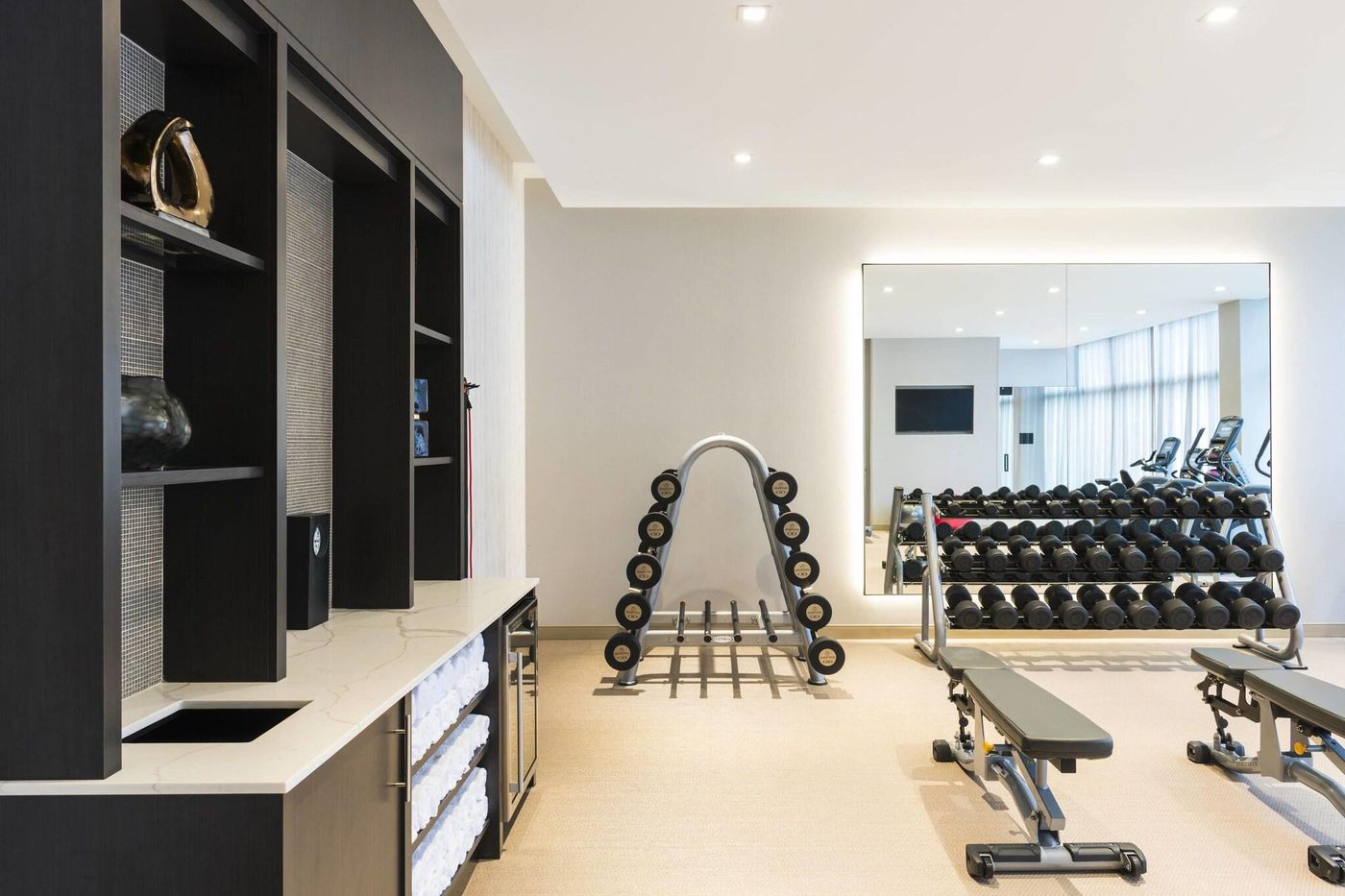 AC-Hotel-Boston-Downtown-Sports-and-Entertainment-45