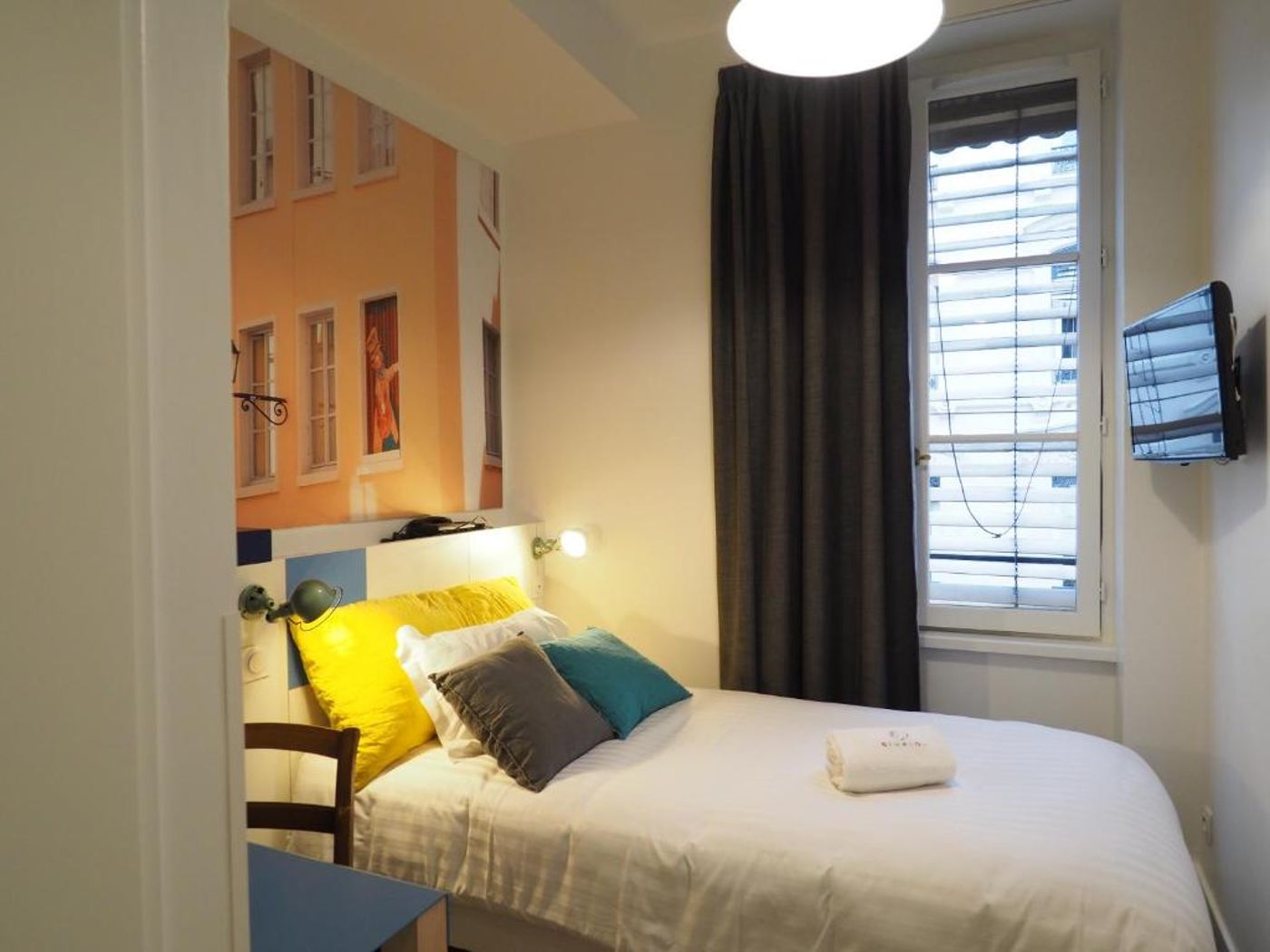 Du Simplon - France - LYON - Room - 1