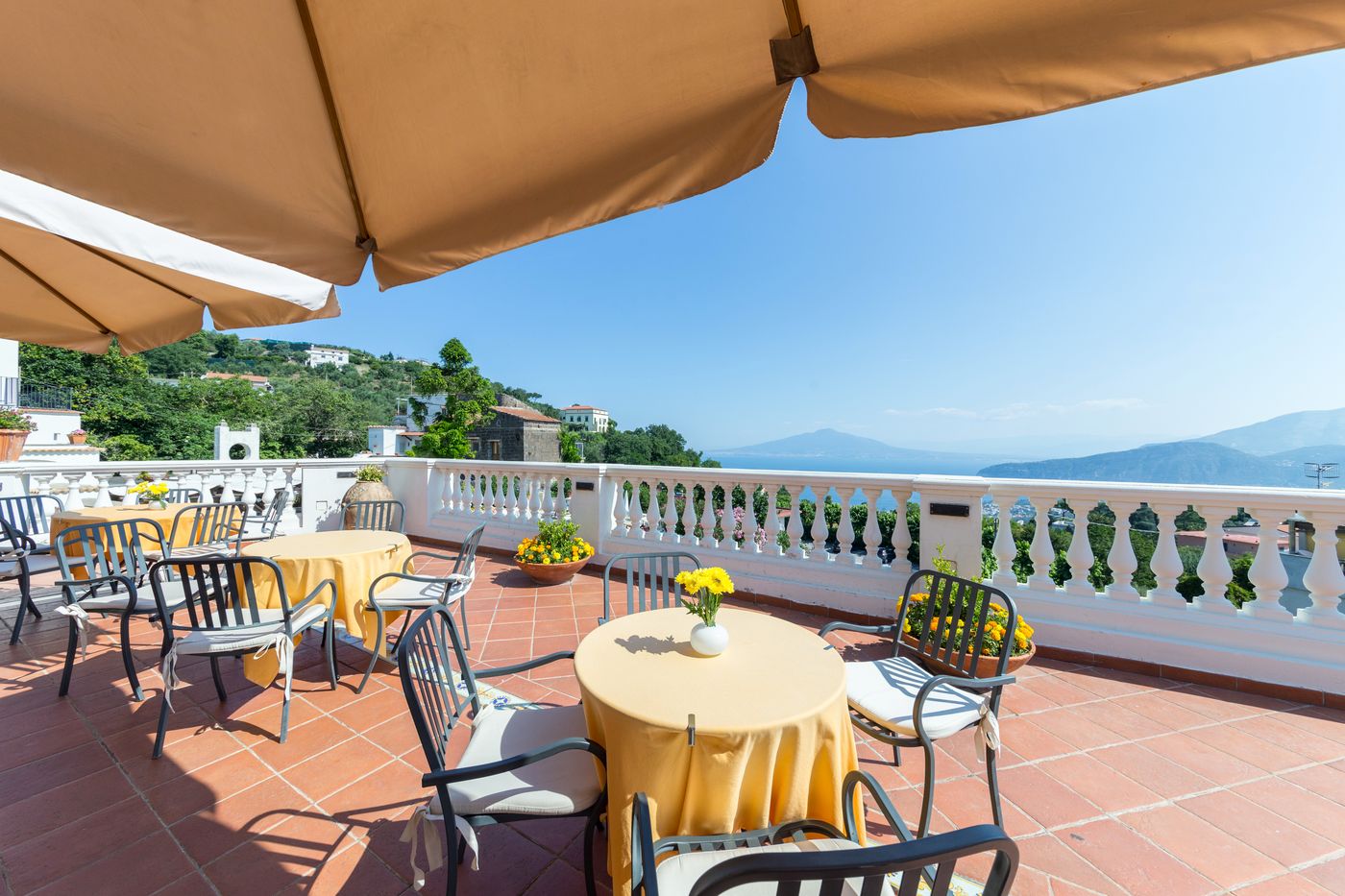 Hotel-Jaccarino-Terrace-10