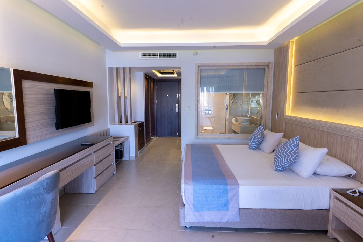 New Room Pics - Ali Baba Palace