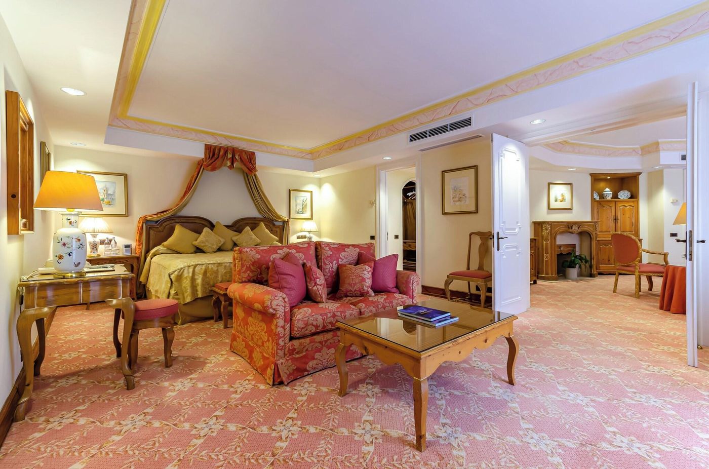 Olissippo-Lapa-Palace----The-Leading-Hotels-World-Room-31